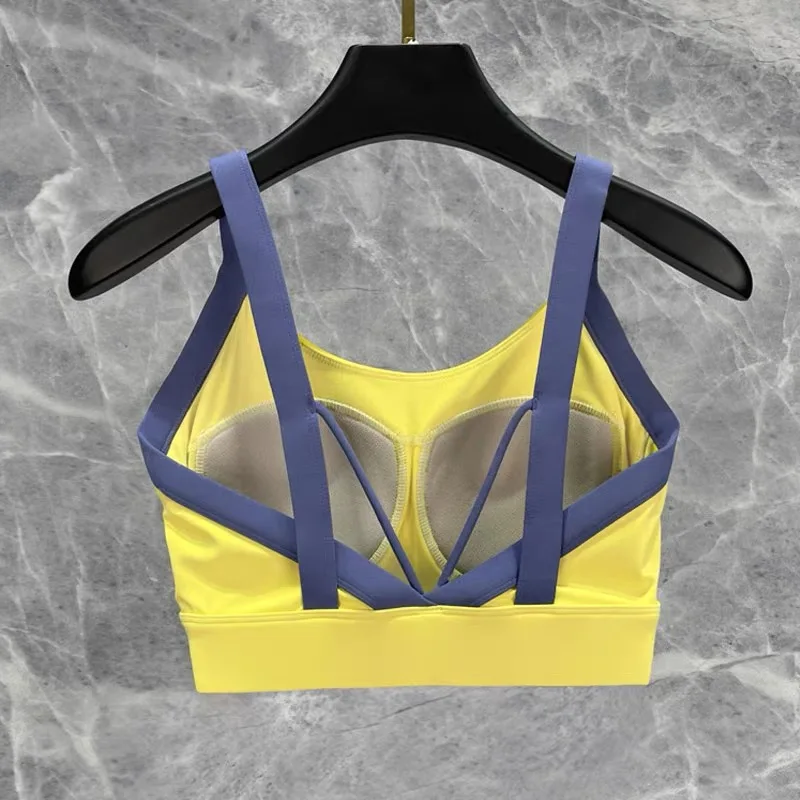 بدلة يوجا للتدريب على الجري بكوب واحد عالي الكثافة للنساء، حمالة صدر رياضية سريعة الجفاف، حمالة صدر للياقة البدنية بظهر جميل