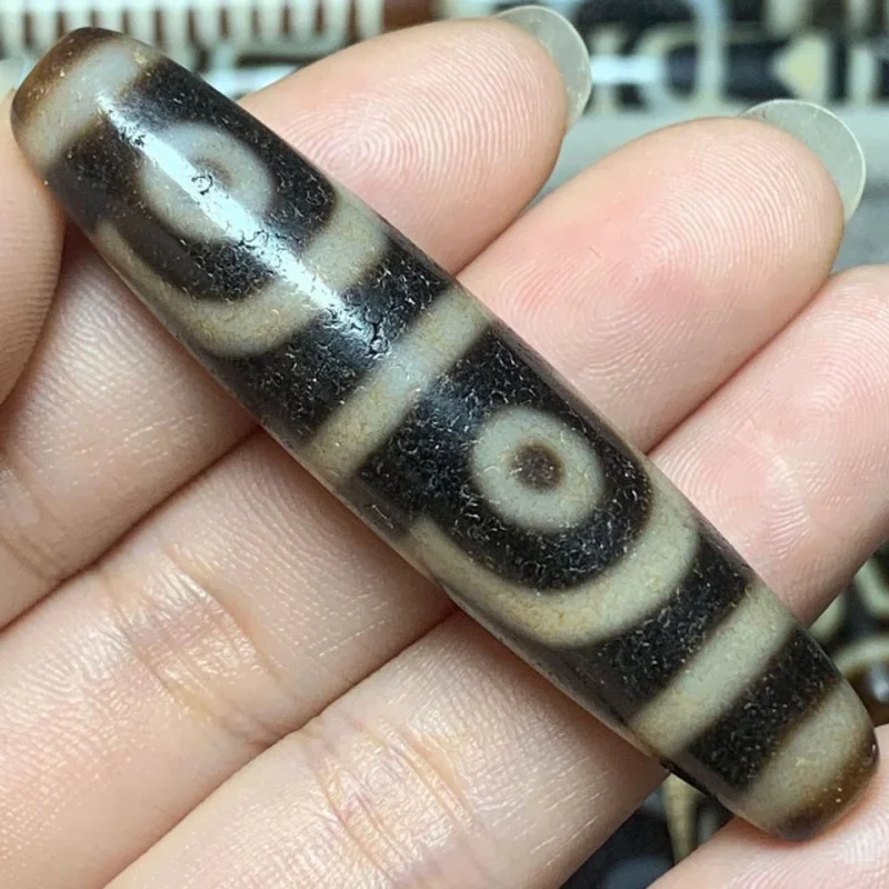 

Thing One Picture Natural Agate Genuine Weathering Horseshoe Pattern Wrapping Pulp Whitening Teeth Yellow to Four Eyes