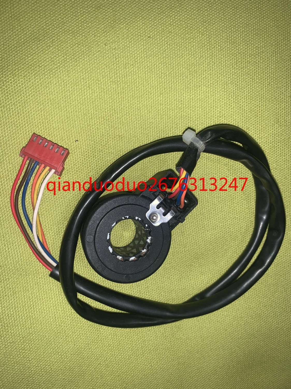 

Suitable for Oaks Haier Sanhua inverter air conditioner electronic expansion valve coil 6 wires, inner hole 1.5cm