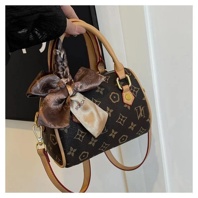 Luxuriöse Messenger-Geldbörse – Damen-Umhängetasche mit einfarbigem Retro-Lederoberfläche