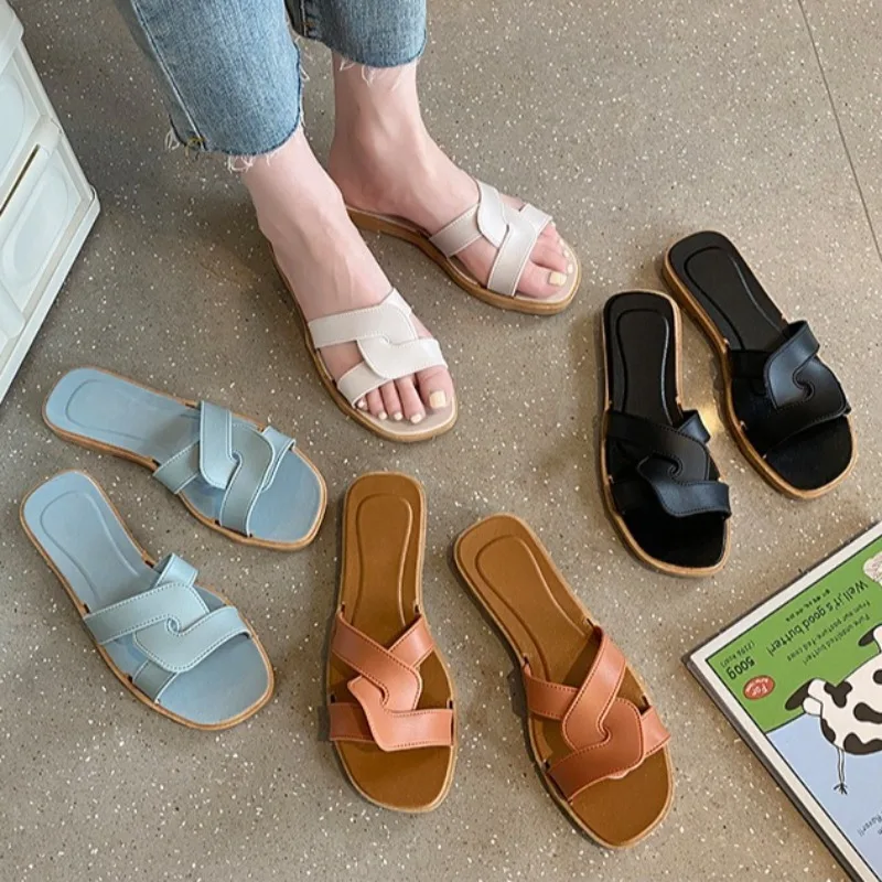 2026 Summer Women's Sandals Cross Band Design Beach Women's Slippers Anti-Slip Soft Sole Lightweight House Slippers for Women