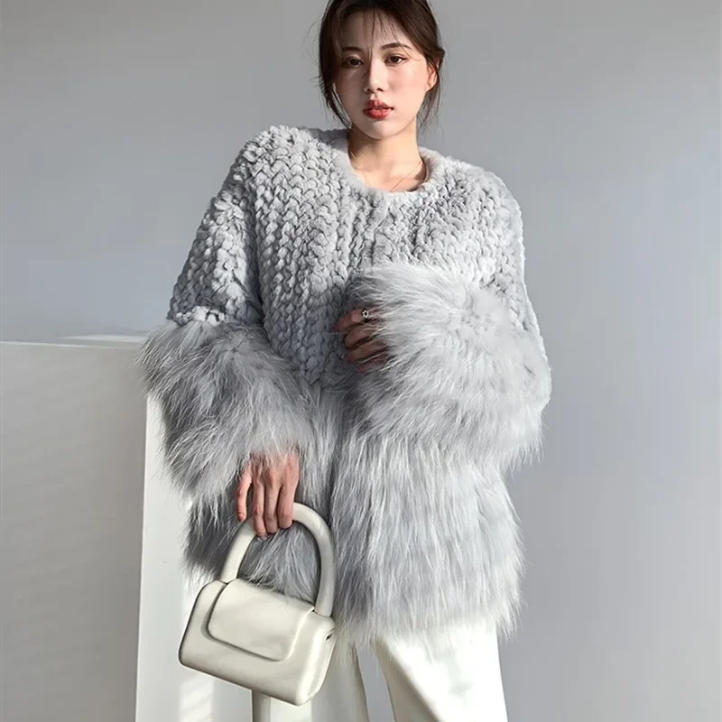 New Model 2023 Women Autumn Rabbit Fur Spliced Raccoon Fur Woven Coat for Winter Outwear Faux Fur Mid Length Version Coat Jacket