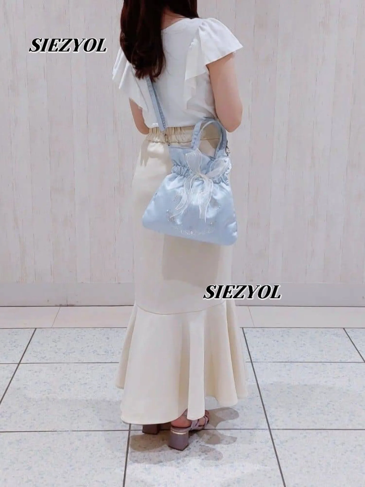 Sweet Cute Girls' Versatile Makeup Bag Japanese-style Printed Bow Pearl-embellished Elegant Glossy Satin Handbag Crossbody Bags