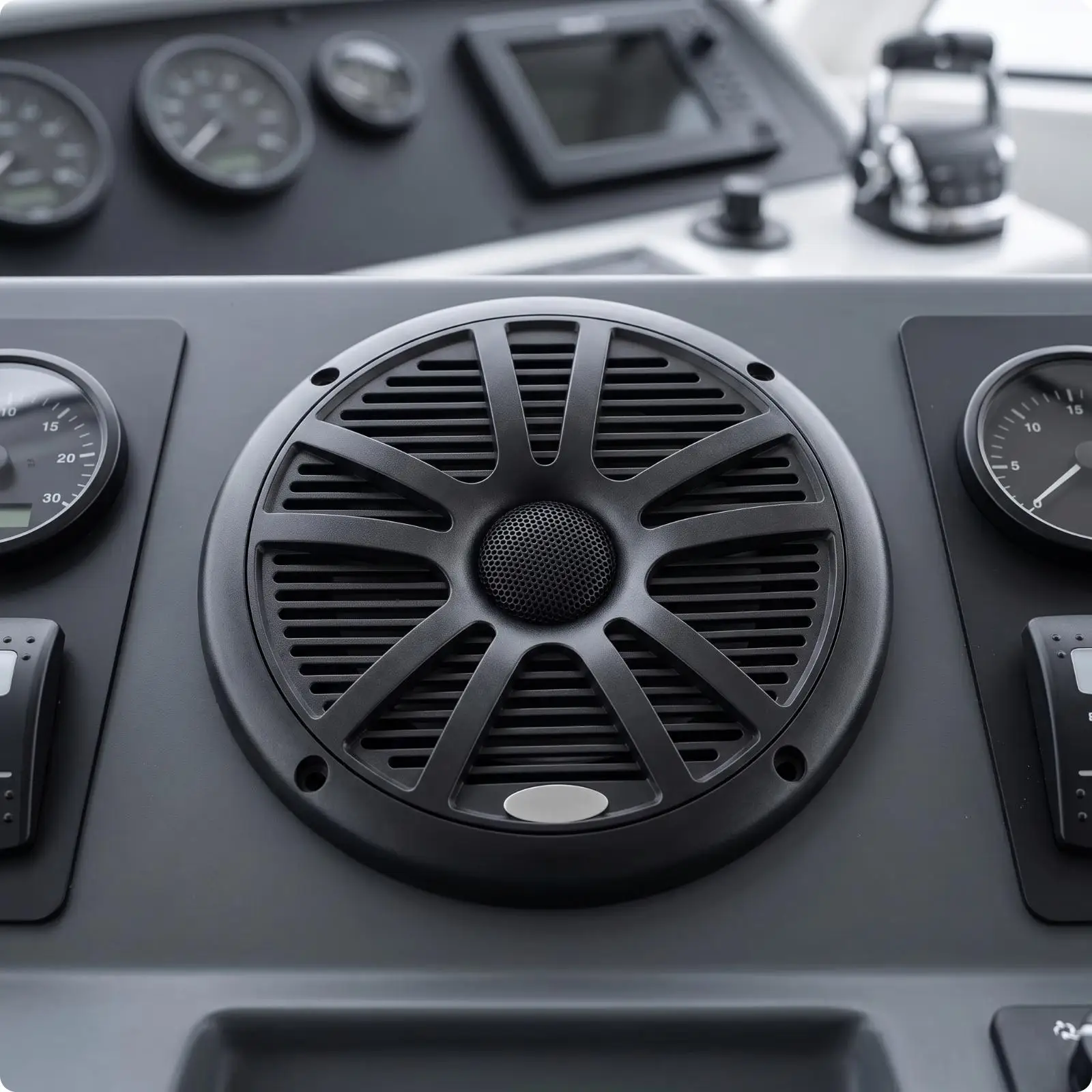 5-inch-marine-waterproof-audio-round-boat-speaker-ipx4-splash-resistant-60w-for-open-water-vessels