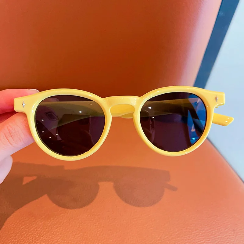 2026 Niedliche Runde Kinder-Sonnenbrille UV400-Schutz Bonbonfarben Leichte Sonnenbrillen für Kleinkinder Jungen Mädchen Sommer Strand – Detail 7