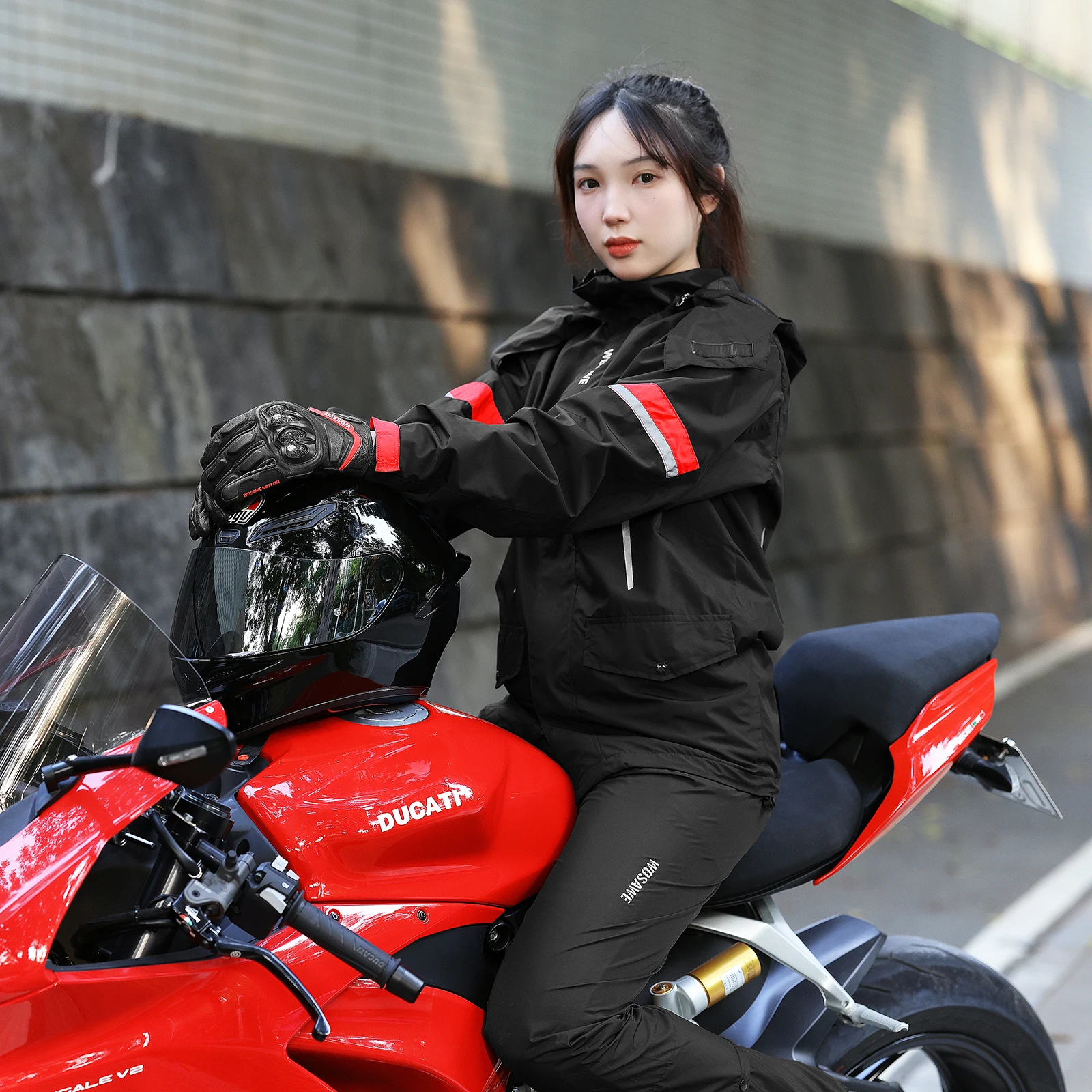 WOSAWE Motorcycle Rain Suit Set Waterproof Raincoats Rain Pants Men Women Rain Gear Packable Outdoor Camping Hiking Travel