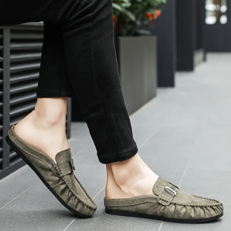 

2025 New Men's Slippers Leather Summer Flat Bottom Outdoor Non Slip Comfortable Luxury Trendy Set Wearing Half Slippers 39-44