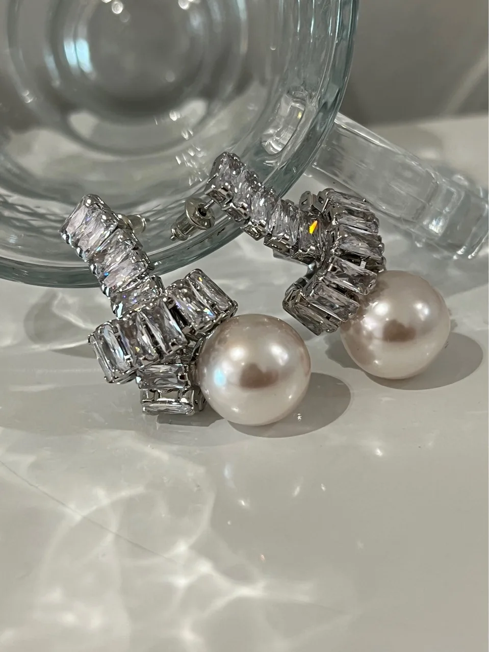 Brass Rhinestoned Faux Pearl Earring Women Jewelry Punk Designer Runway Rare Simply Gown Boho Japan Korean