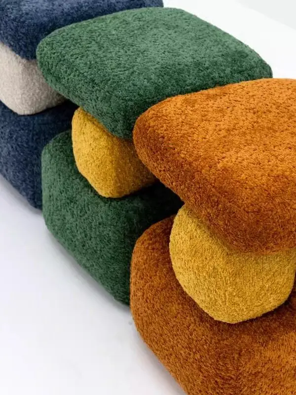 

Grab a horse stool Dressing stool Living room low Foot pedal shoe changing