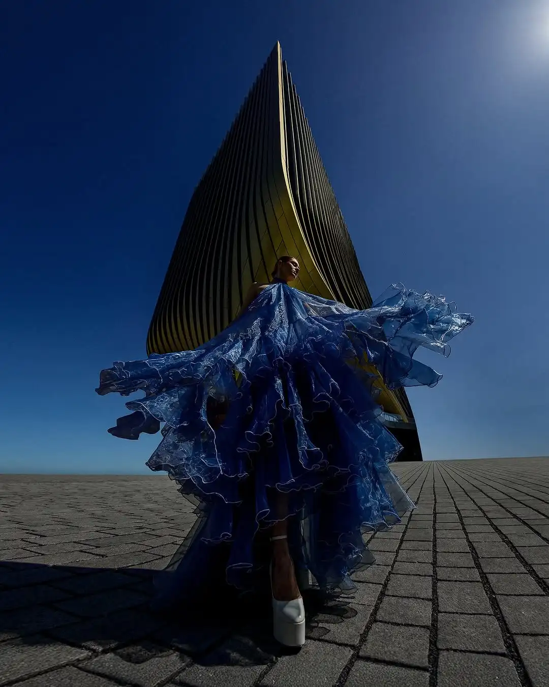 Vestido de baile azul em camadas atraente 2025, vestidos de festa da moda, halter, em camadas, organza chique, vestido de aniversário, sessão de fotos