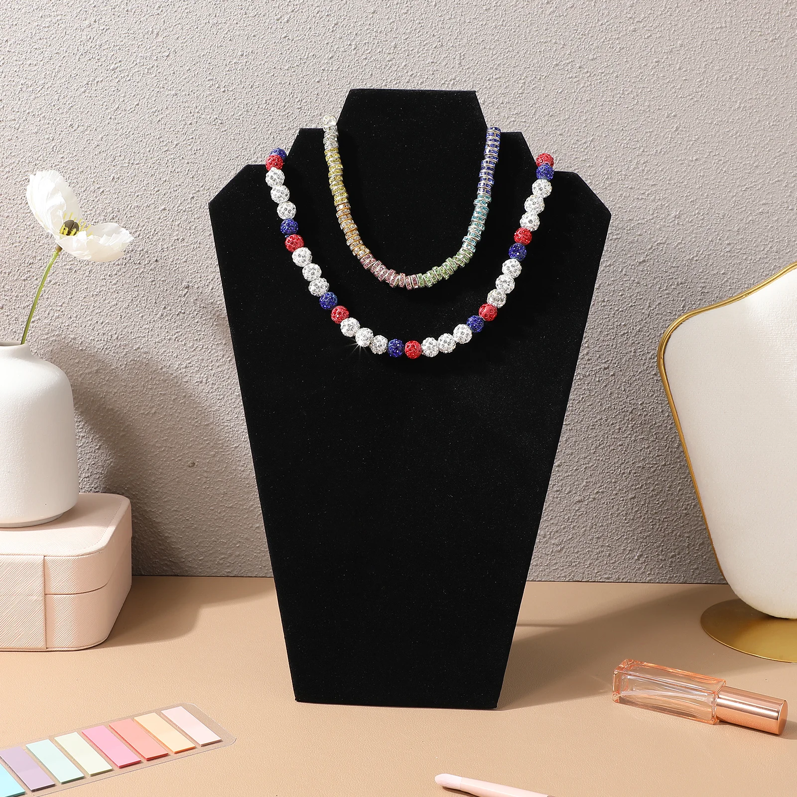 

Черная подставка для ювелирных изделий и ожерелья, многослойный органайзер среднего размера для ювелирных изделий, бюст для розничной торговли, домашний кулон-дисплей