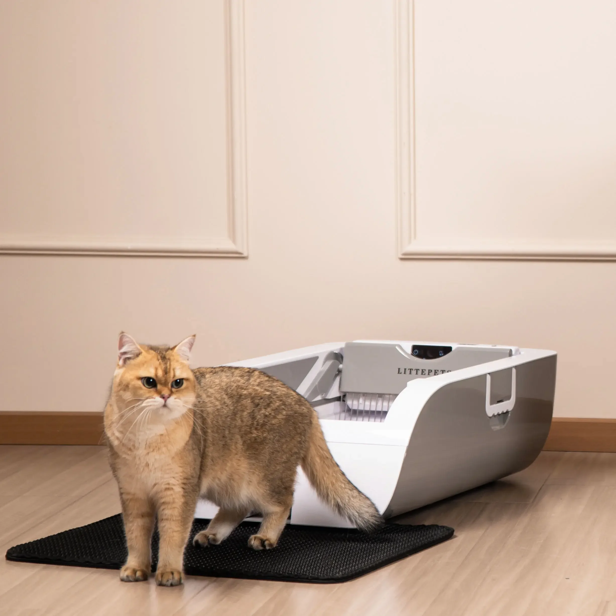 

Pet Automatic Toilet Plastic Large Space Basin open style Cat Smart Box For UV Sterilization