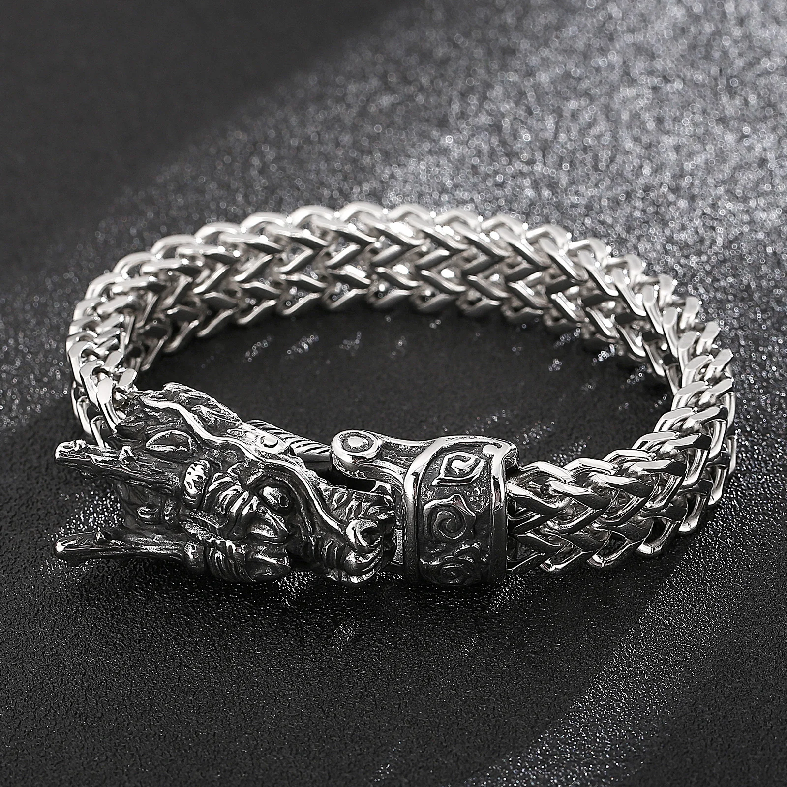 12mm Dragon Charm Bracelet Wit - đánh giá và giá Stainless Mesh Band