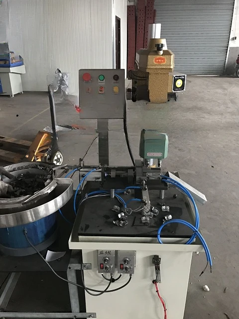 Vibrating disc fully automatic feeding double head tapping machine Mechanical multi head automatic tapping machine