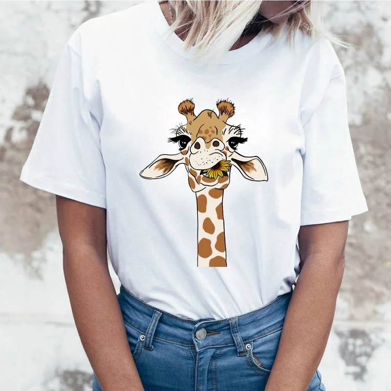 Funny Giraffe Graphic Printed T-shirt Women Summer Casual Crew Neck Loose Short Sleeve Top Streetwear Fashion Personality Tees