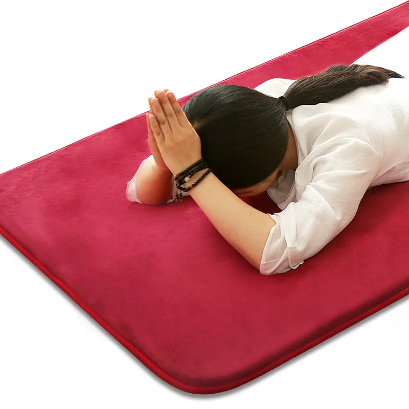 The special pad for bowing down is super smooth and thickened, and the household bowing down pad kowtows and bows down.