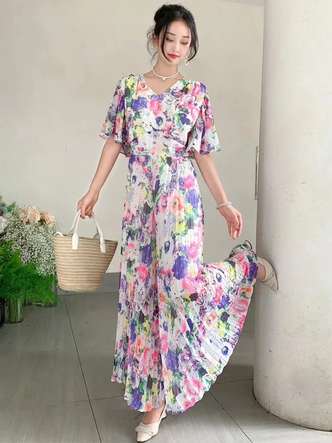 2024 New Summer Women V-Neck Speaker Sleeve Slim Jumpsuit Sweet Gorgeous Floral Pleated Wide Leg Long Pants Jumpsuits 5 Colors