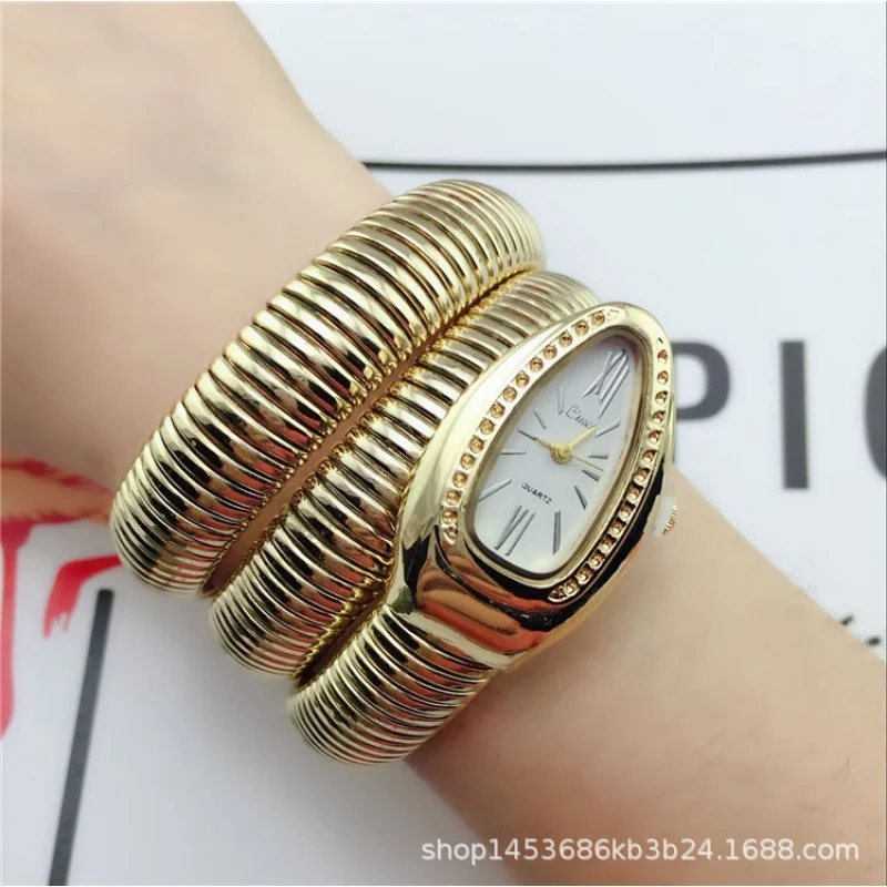 Reloj de pulsera Serpentina para mujer, pulsera de cuarzo con personalidad, Comercio Exterior, Border