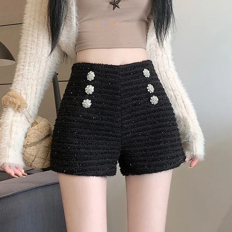 White Fragrant Wind Woolen Shorts for Women\'s Winter Thickened New High Waist Casual Versatile Slimming Outwear