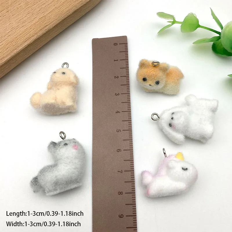 2/5 قطع من حيوانات الراتنج المتدفقة (كلب، وحيد القرن، وما إلى ذلك) المجموعة - مواد حرفية للأقراط المصنوعة يدويًا والأساور والقلائد وسلاسل المفاتيح