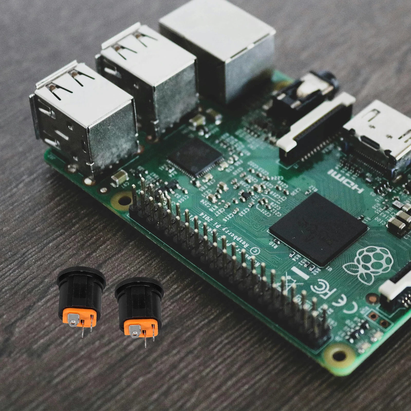 

50Pcs Dc Power Socket 5.5mm 2.1mm Locking Panel Mount Clip Electrical Jack Reliable Power Connection Electrical Receptacle