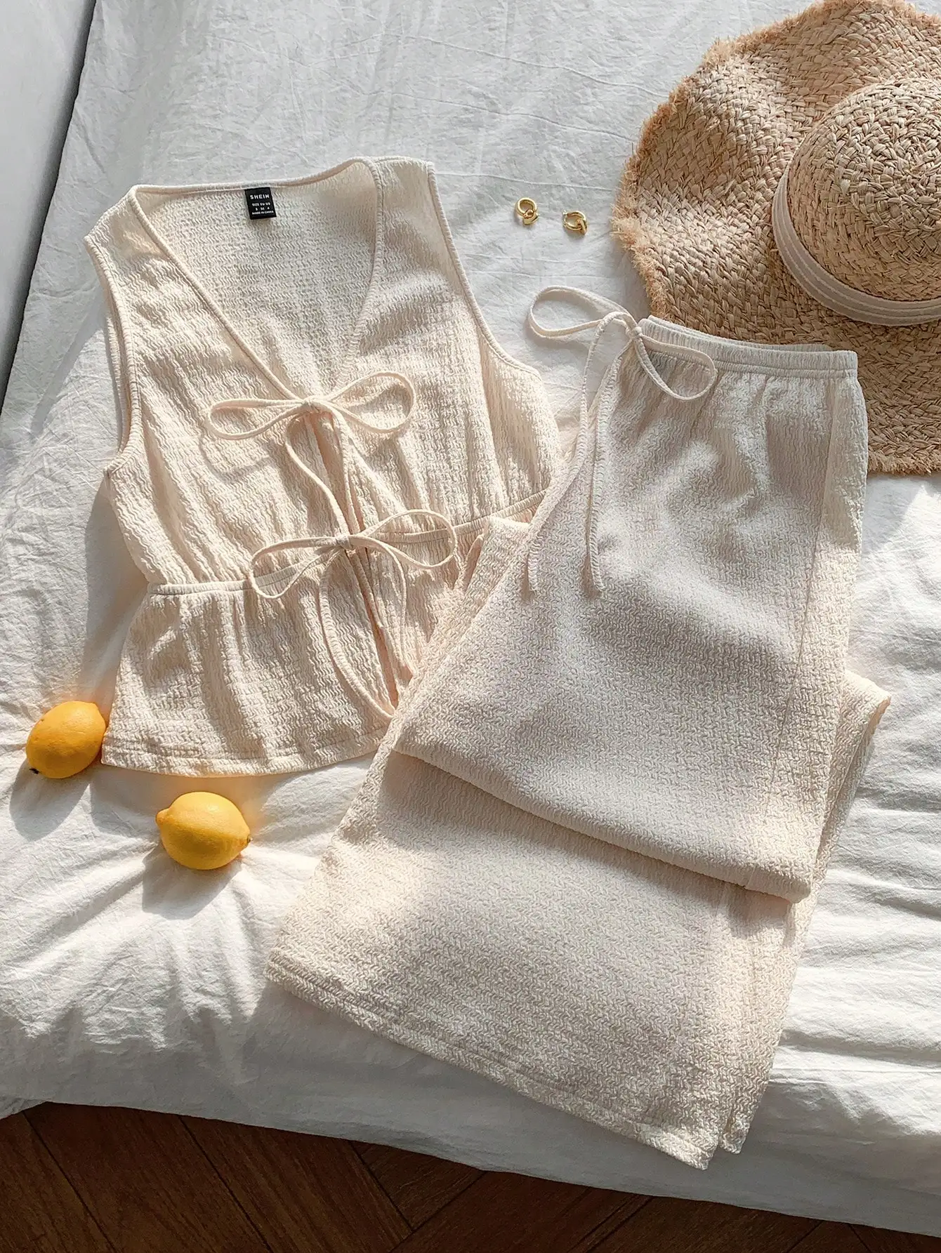 

Кремовый комплект из топа без рукавов с завязками спереди и брюк из вафельного трикотажа для женщин, летний повседневный комплект из двух предметов