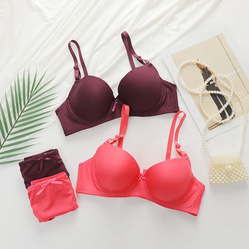 

Sexy Lingerie Set with Detachable Shoulder Straps and Steel Rims Gathered Together, Thin Mold Cup, Youth Women's Lingerie