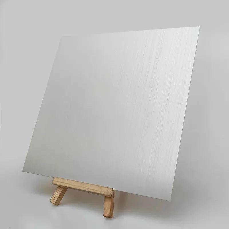 

5052 Silver Brushed Anodized Aluminum Plate Thick 0.5-2mm Size 100x100-300x300mm