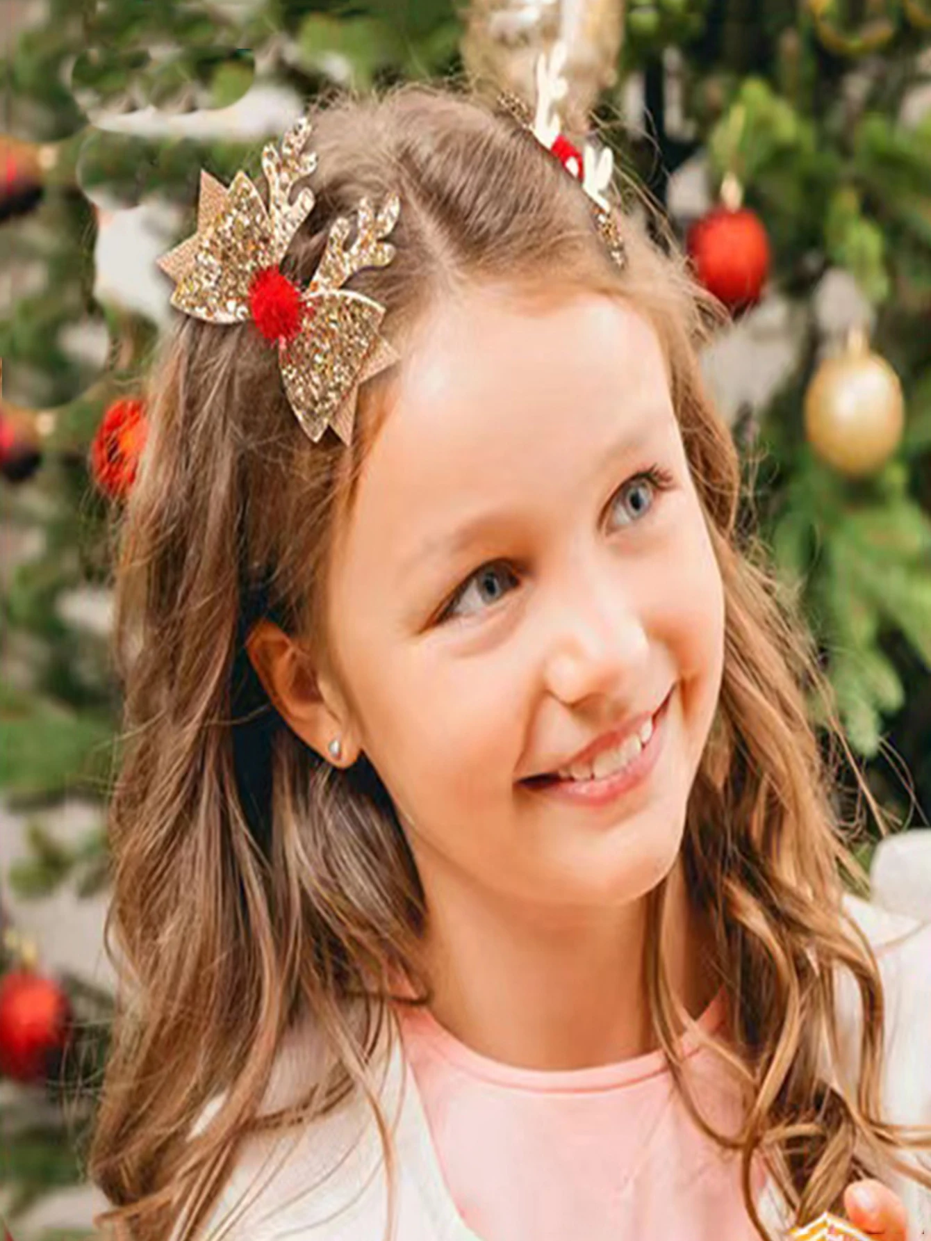 A pair of children\'s Christmas deer antler hair clips, women\'s jewelry, glittering pink Glitter edge clip, fur ball, elk bow hea