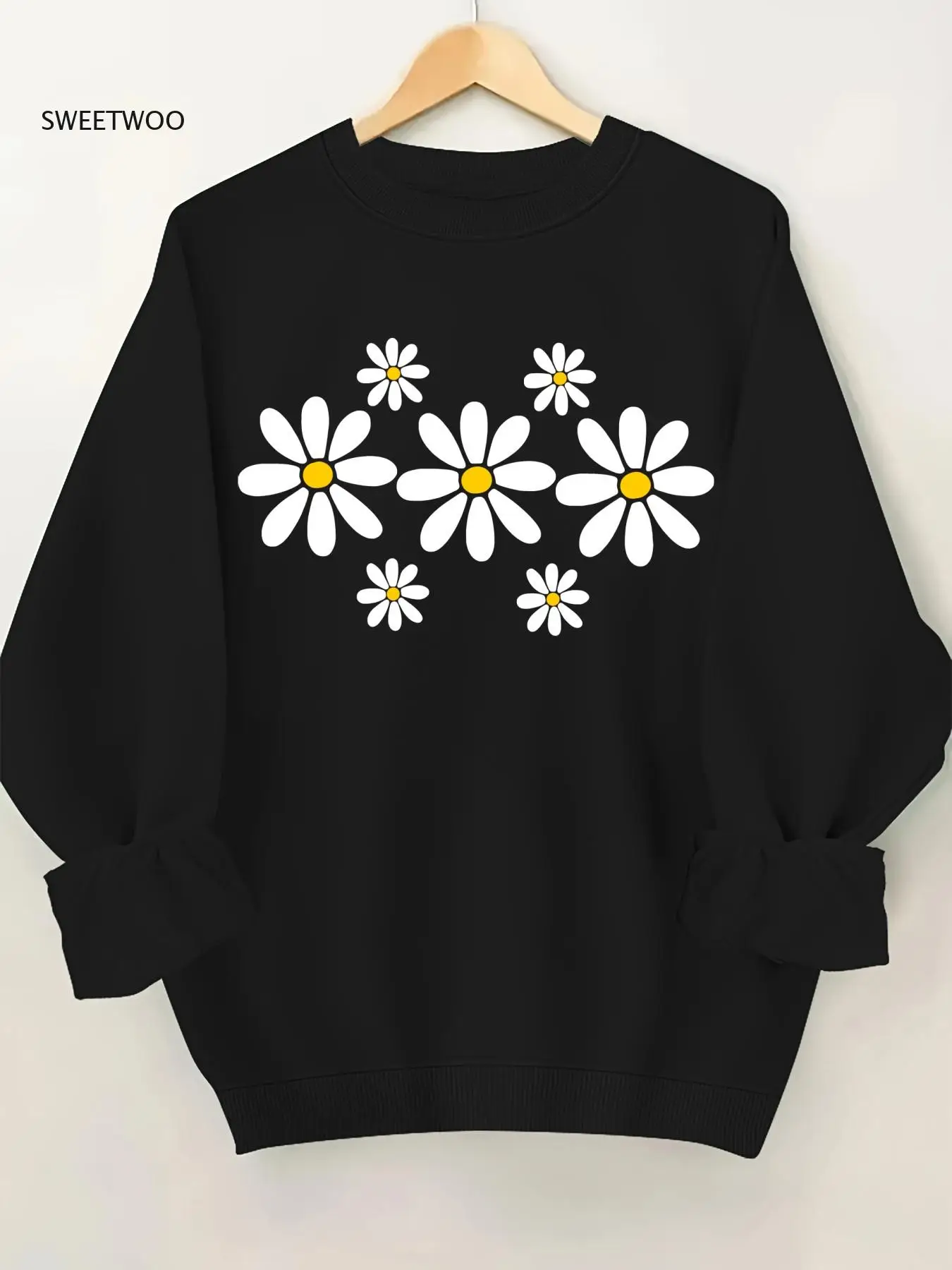 

Women's Print Round Neck Sweatshirt-With Yellow Daisy Pattern, All-Season Comfort,machine Washable,versatile Everyday