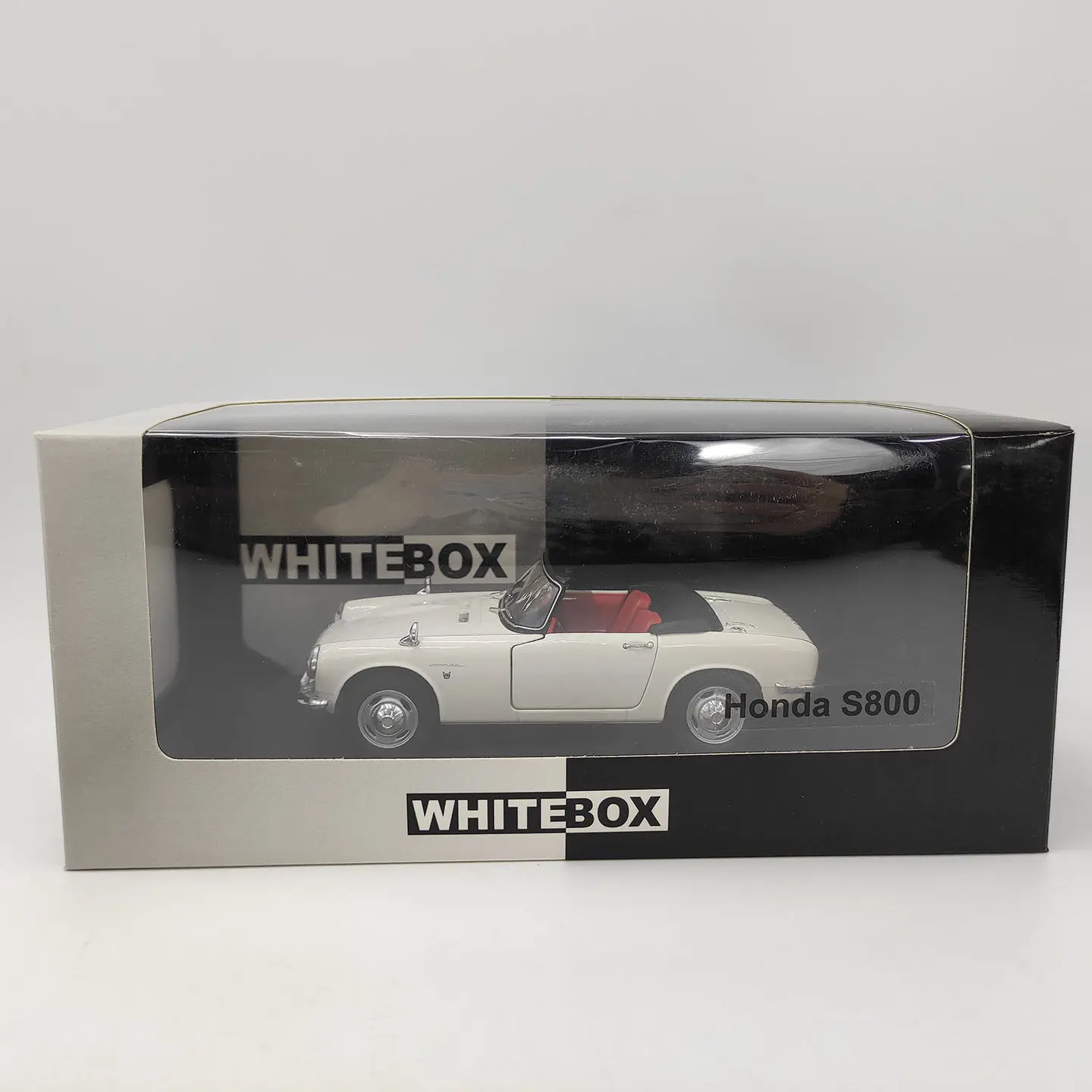 Diecast WHITEBOX 1:24 Scale Honda S800 Convertible Alloy Car Model