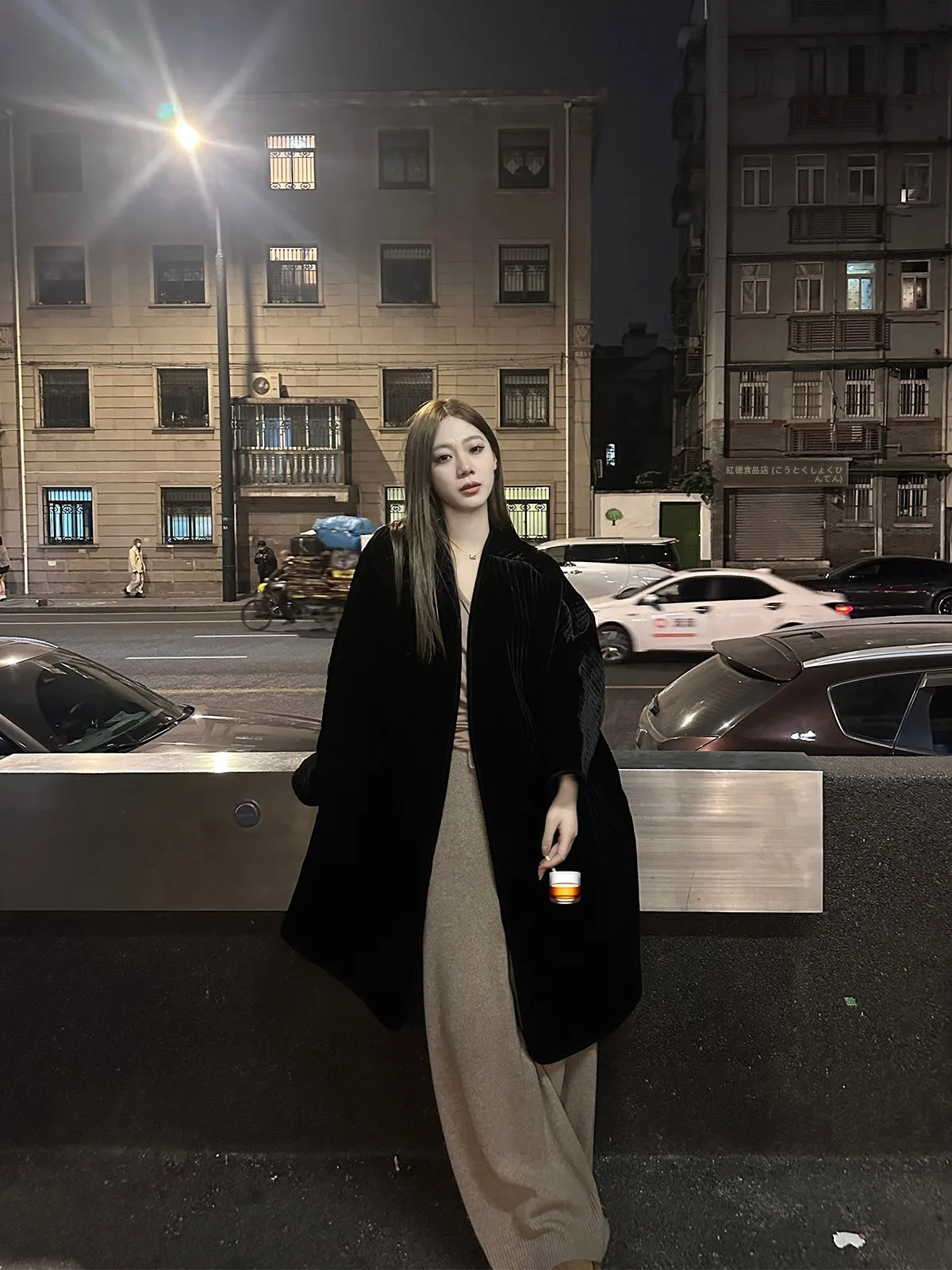 

EEWEN LA MODE k Money Sle Vertical Stripe Velvet Cotton Jaet Private Closet ential Long Sve V-Ne Mid-Length Coat