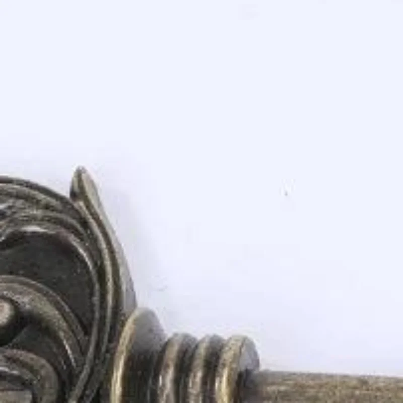 1Pcs Wall Hook Iron Vintage European Style Metal Hook Living Room Home Decoration Creative Wall Mounted Door Storage Hook