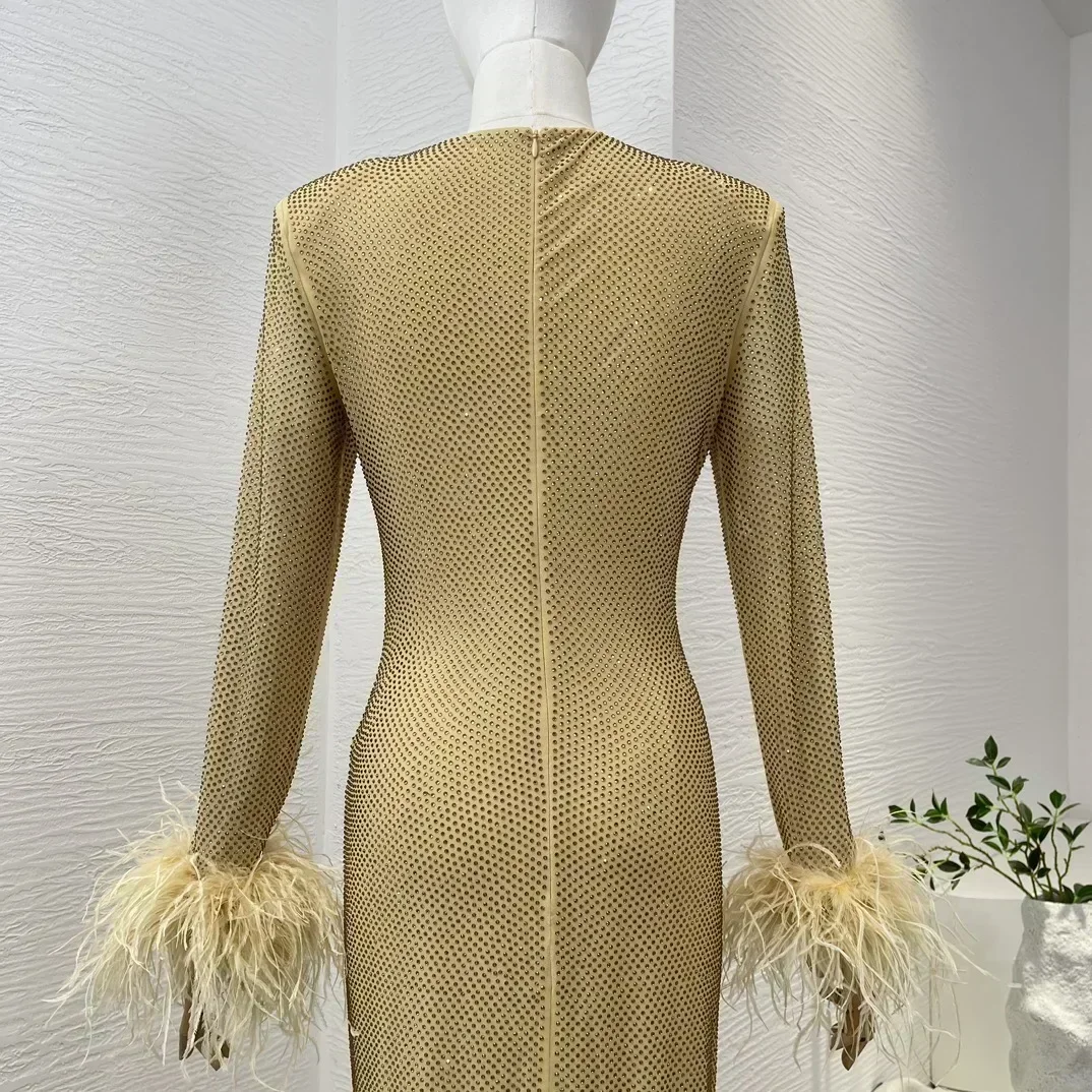 Vêtements pour femmes de qualité supérieure, robes mi-longues froissées avec diamants dorés, moulantes, printemps 2024