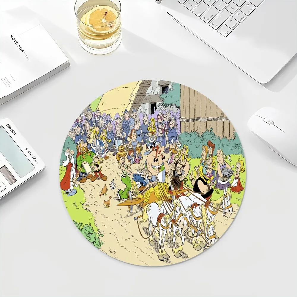 A-Asterix-ObelixES Mousepad Small Round Desktop Desk Mat Kawaii Gaming Accessories Students Writing Pad Mouse Pad for PC Gamer