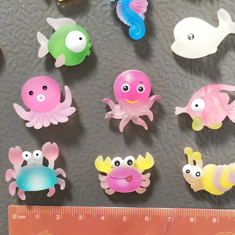 10pcs Assorted Series Marine Tropical Fish Crab Clown Octopus Resin Fridge Magnet Home Decor Accessories Message Note Sticker