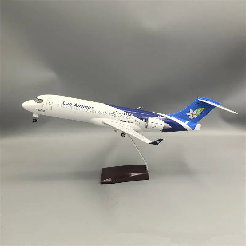 Nieuwe 47 cm 1/170 Schaal Diecast Model Azië Lao Airlines C909 Vliegtuig Airways Hars Vliegtuig Met Licht Collectie Vliegtuigen display