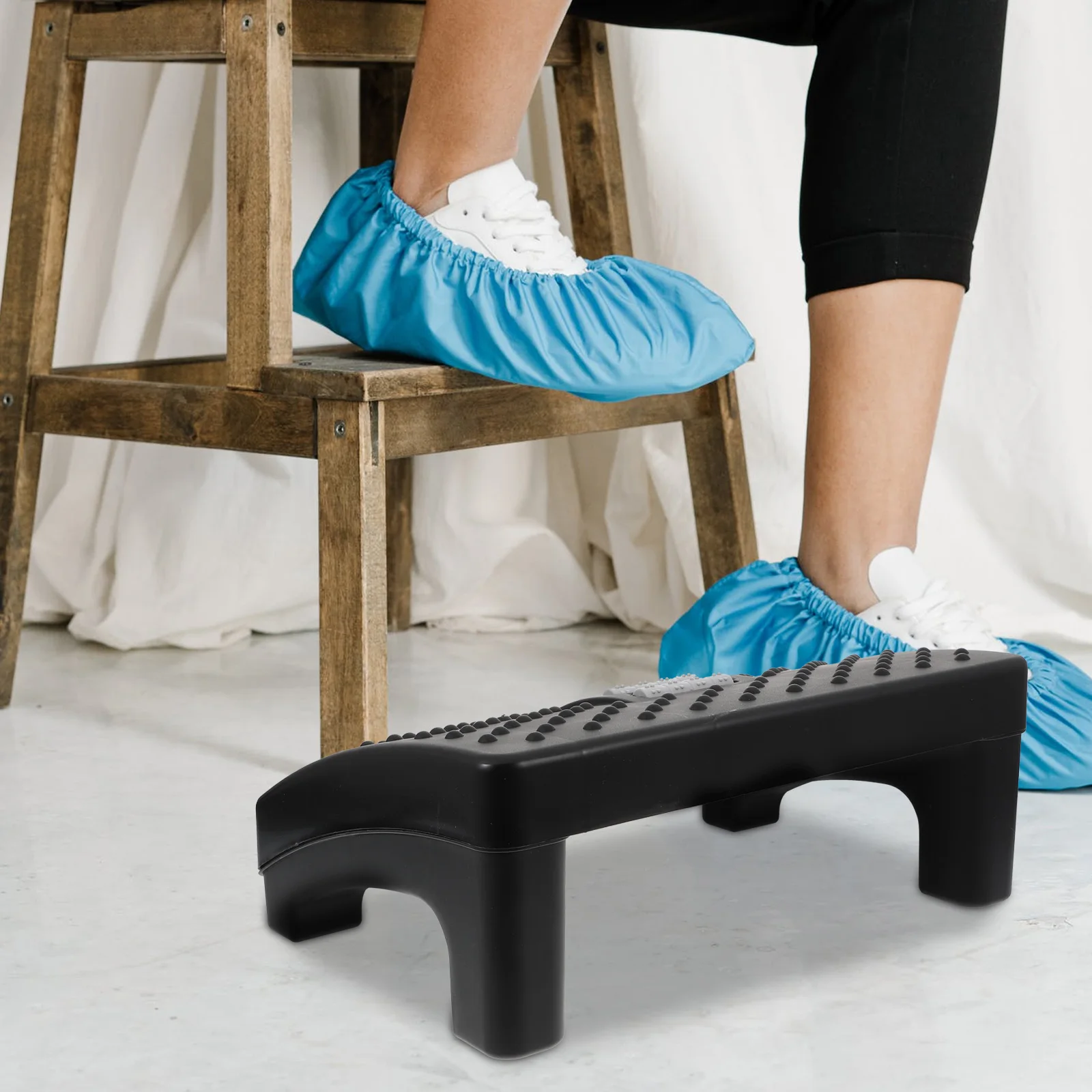 

Household Massage Footstool Office Foot Rest Pp Material Ergonomic Design Plastic Foot Stool For Study Piano Practice