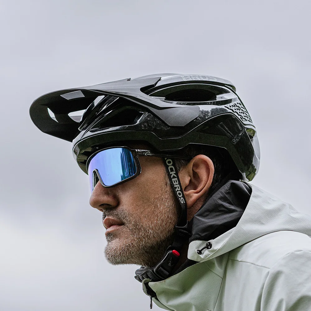 ROCKBROS Cycling Helmet Adjustable Sports Scooter Safety Cap Lightweight Bicycle Helmet Men's and Women's Off-road Bike Helmet