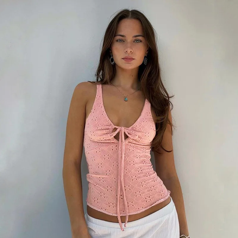 

2024 Sexy Fresh Hollow Lace Up Texture Vest For Spring And Autumn Outdoor Wear With Vacation Style V-Neck Suspender