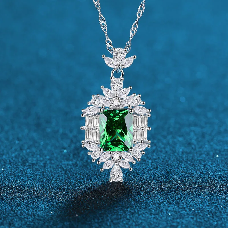 

Luxury Solid Platinum PT950 Women's Emerald Pigeon Red Pink Moissanite Diamond Pendant Necklace