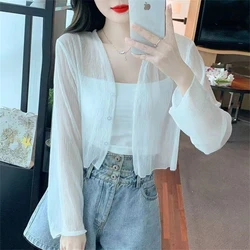 Ice silk sun protection clothing for women in summer, thin chiffon cardigan with camisole skirt, outer cover, small shawl jacket