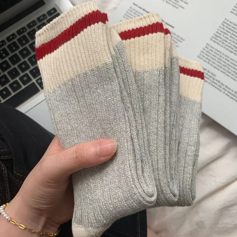 Retro Cotton Socks Autumn and Winter Couple\'s Contrast Stripe Thick Needle Socks for Men and Women