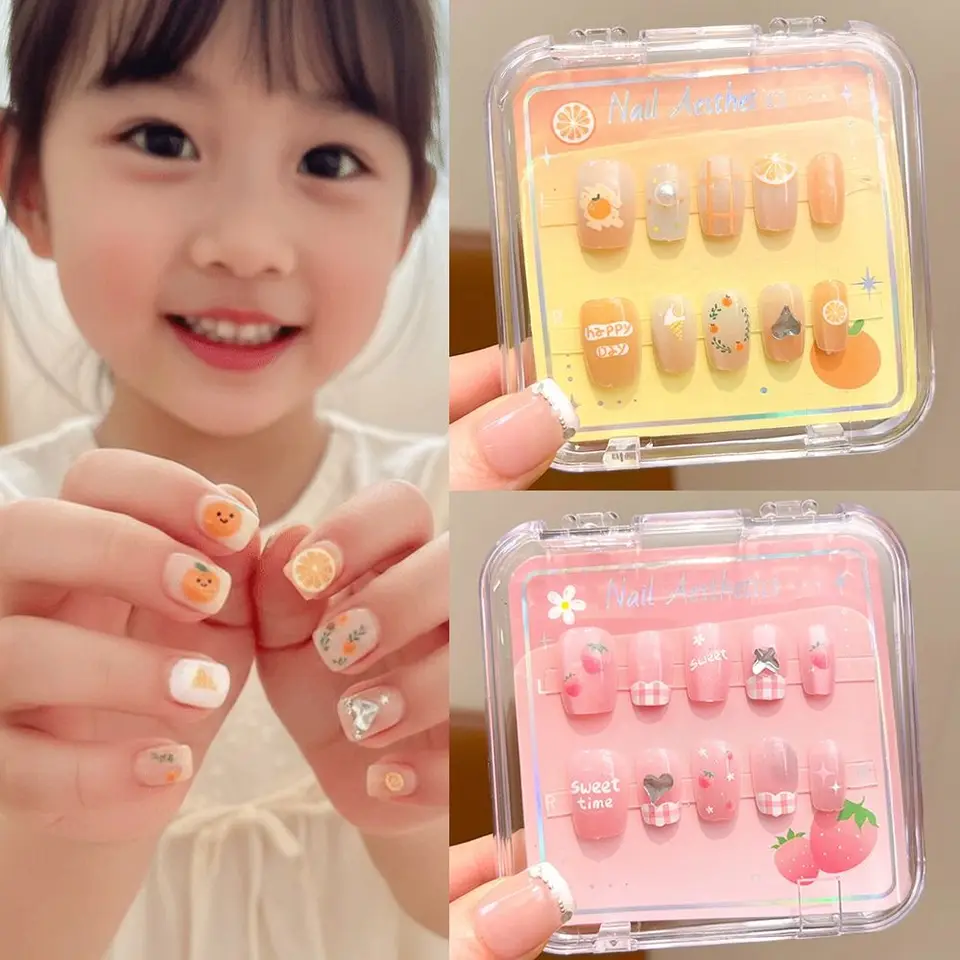 Uñas postizas infantiles de caricatura con diseño de cerezas y corazones, 18 estilos, adhesivas, para niñas y estudiantes 3