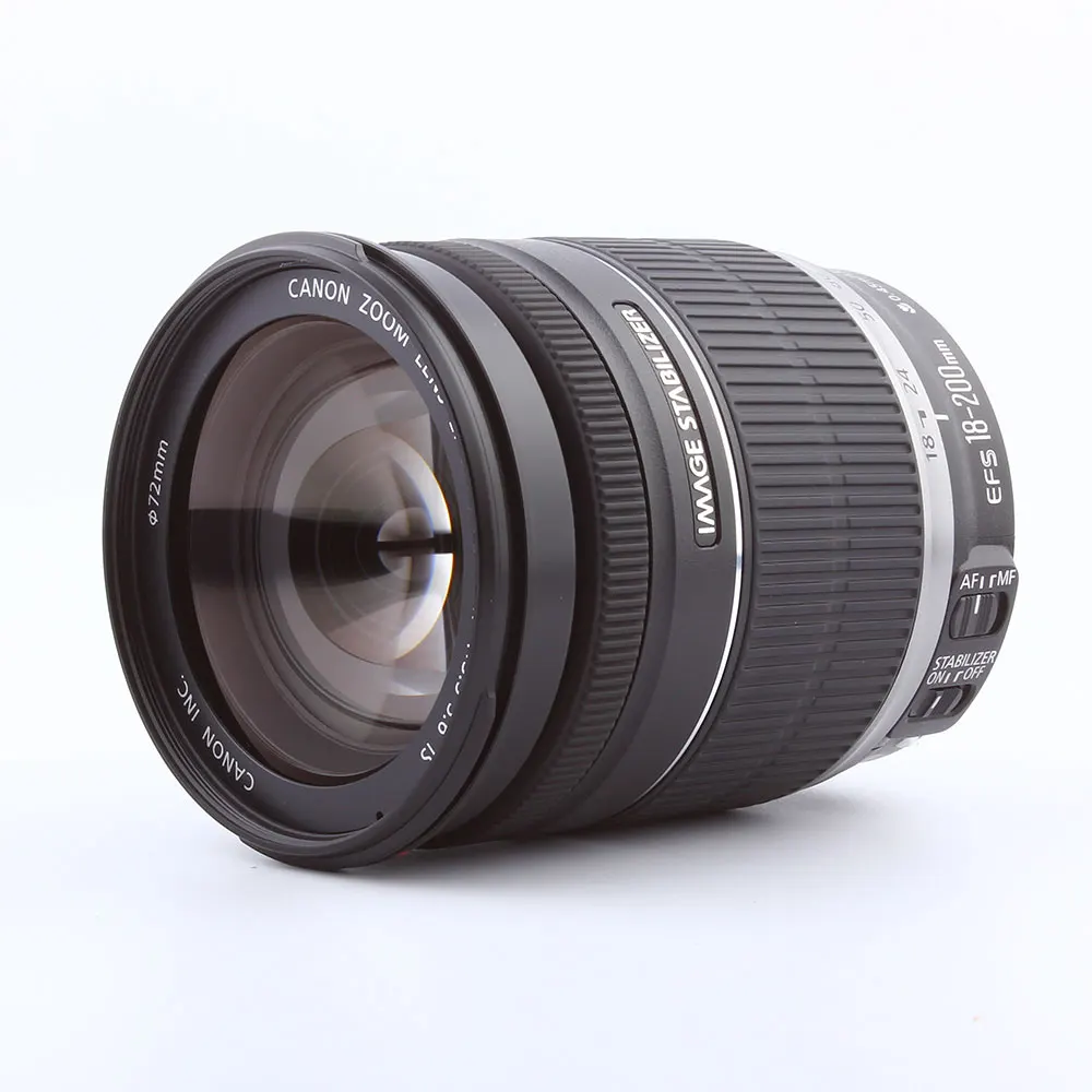 Canon EF-S 18-200mm f / 3.5-5.6 IS Lens