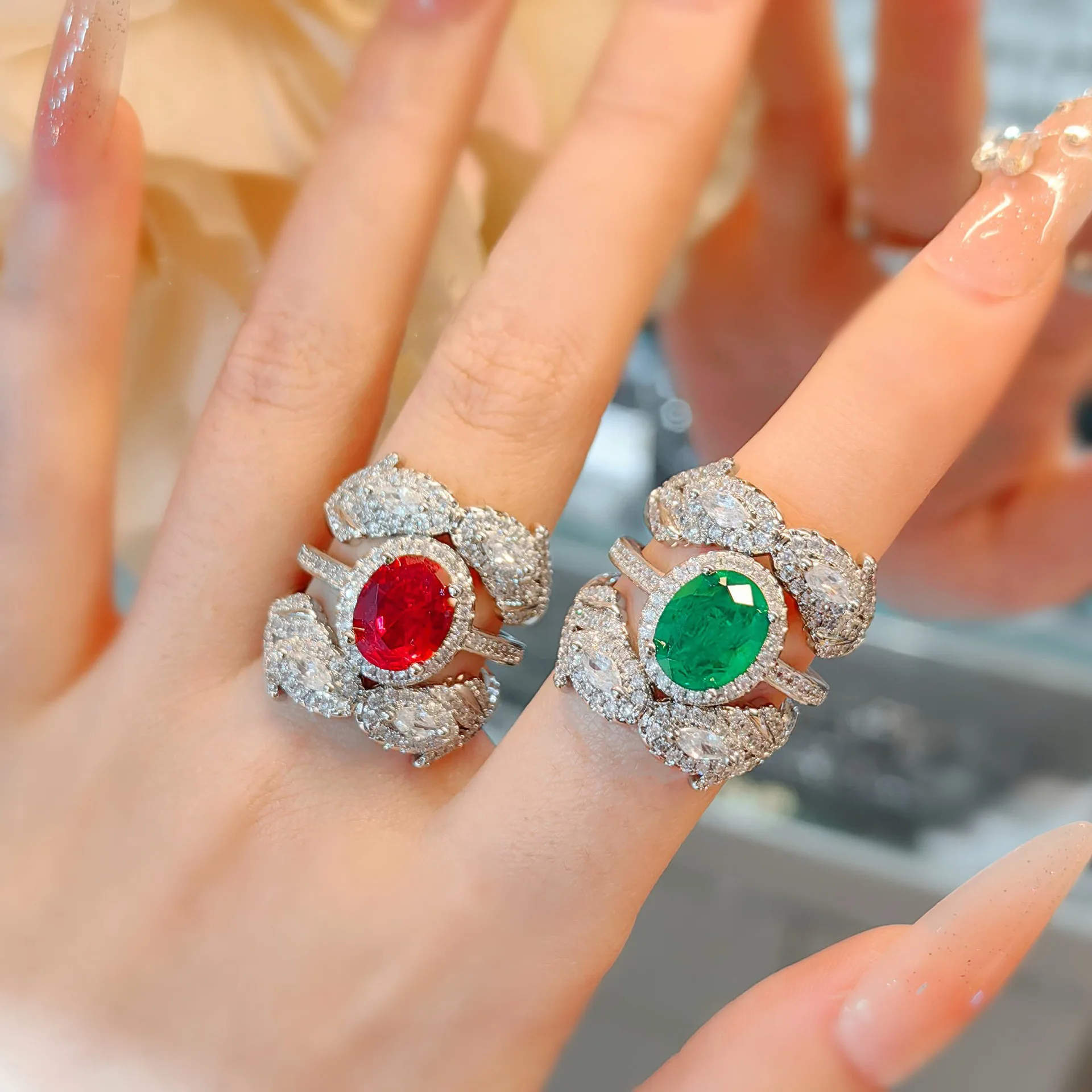 

Dazzling Emerald/Red Corundum Rings For Women Delicate Silver Color Wedding Ring 2 Piece Sets Engagement Jewelry For Women