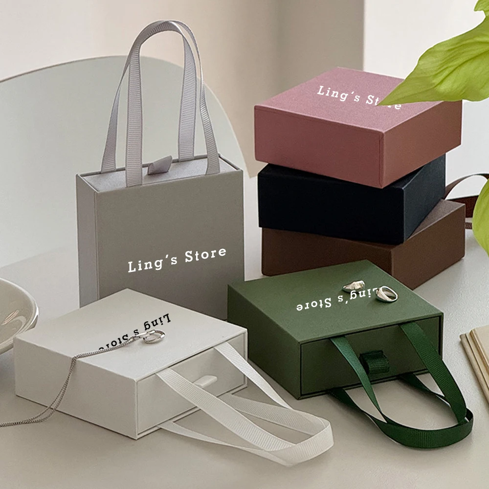 

50pcs Personalized Logo 9x9x3.5cm Jewelry Drawer Handle Box Necklace Earrings Rings Pendant Boutique Packaging Pouches Organizer