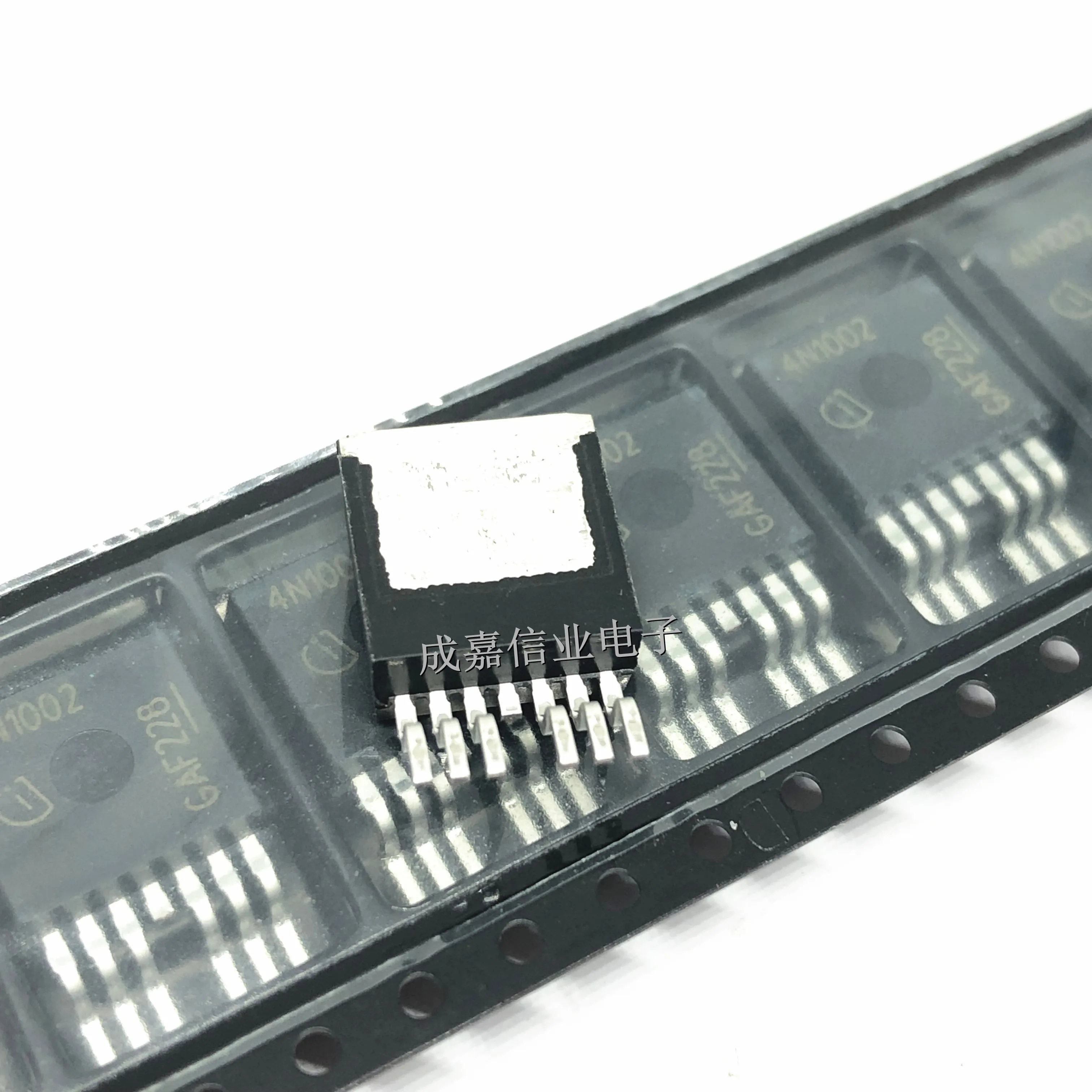 10pcs/Lot IPB180N10S402ATMA1 TO-263-6 MARKING;4N1002 MOSFETs N-Channel 100V 180A 2.5mOhms