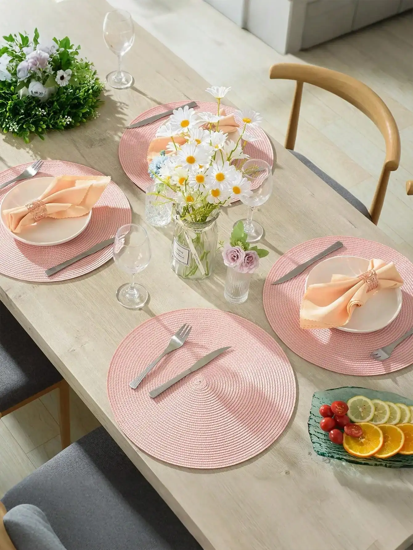 

1pc Handwoven Pink PP Placemat, 4.72 Inch Coaster, Round Woven Placemat, Decorative Mat, Best Seller, Available In Multiple Colors, Tablecloth, Wrinkle-Resistant Placemat, Suitable For Birthday, Housewarming, Celebration, Holiday Party, Family Gathering,
