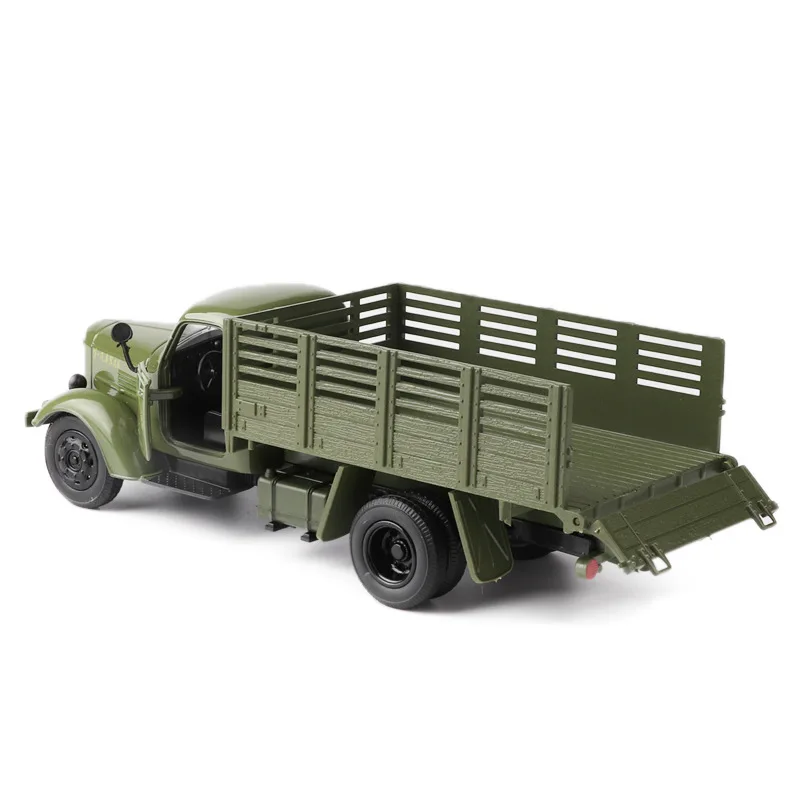 1: 36 Liberation Truck Toy Alloy Model Simulation Car Sound and Light Echo Door Opening Retro Military Card Box 831C